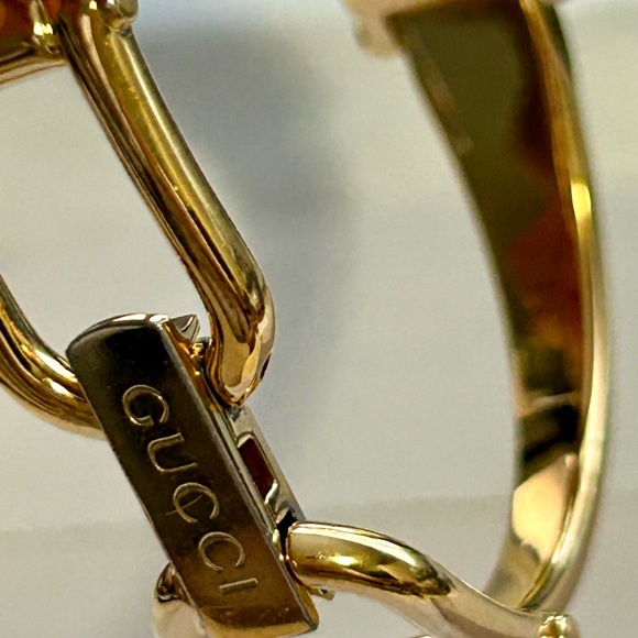 Gucci Gold Rectangular Women's Watch - Picture 14 of 14